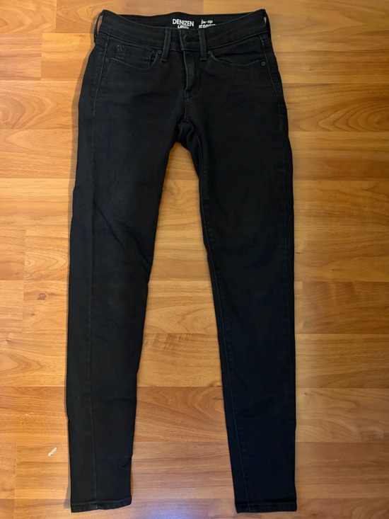 Denizen from Levi's Denim - Levi's Black Skinny Jeans Low Rise